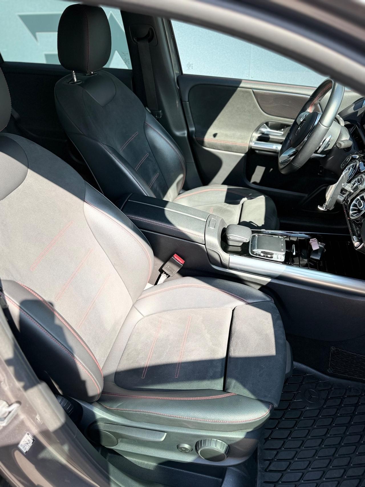 Mercedes-benz B 180 B 180 d Premium