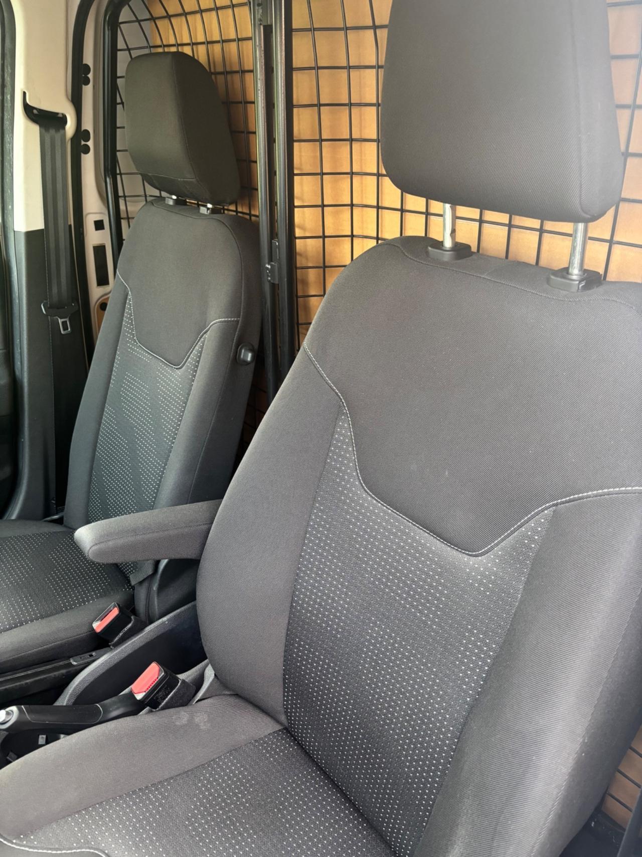 Ford Transit Courier 1.5 TDCi 2022