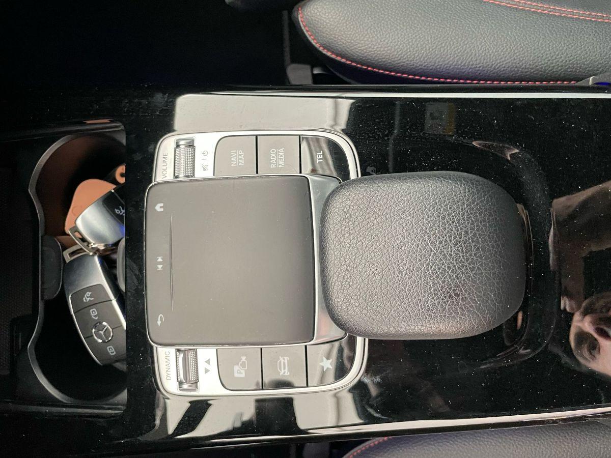 MERCEDES CLA 200d PREMIUM AMG