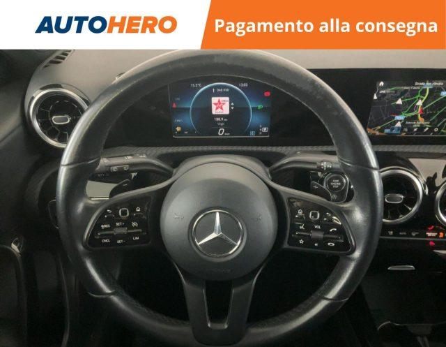 MERCEDES-BENZ A 180 Automatic Business