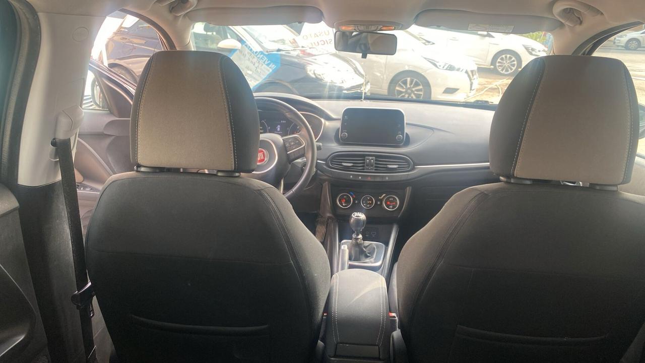 Fiat Tipo 1.6 Mjt 4 porte Lounge