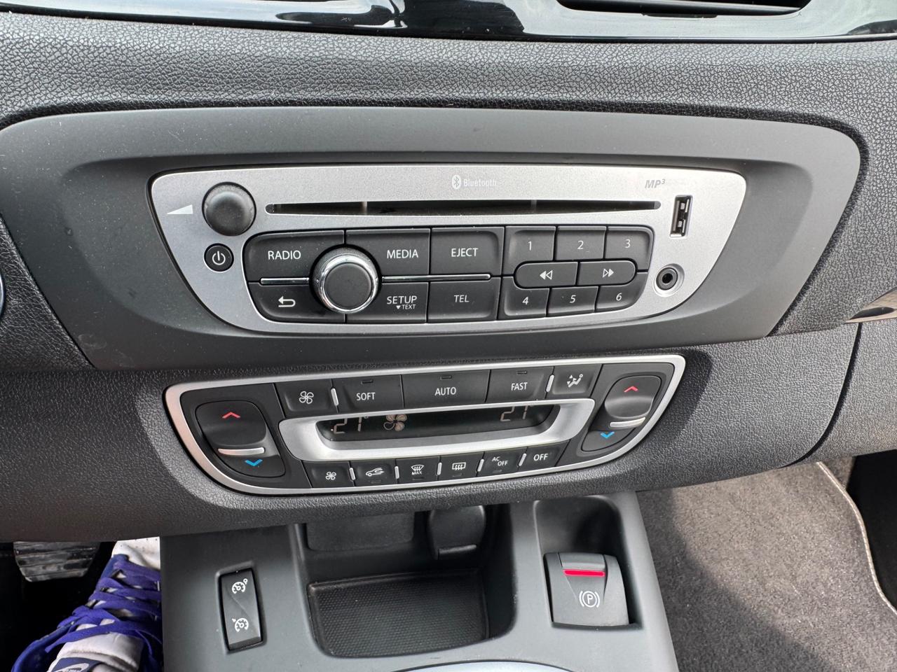 Renault Scenic 1.5 dCi 110CV neopatentato