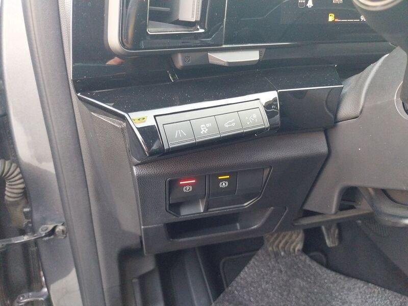 Renault Austral Austral 1.2 E-Tech full hybrid Iconic 200cv auto