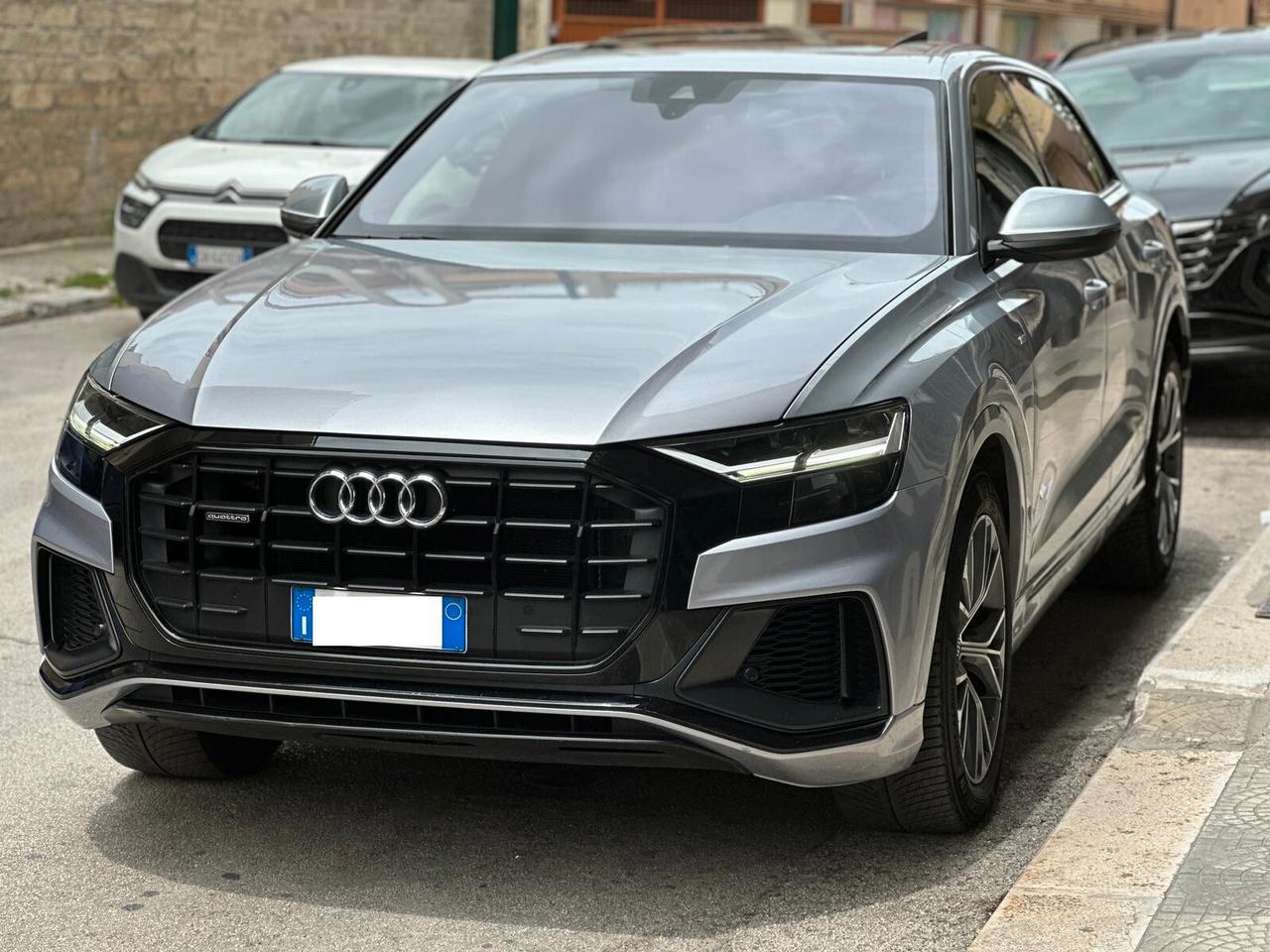 Audi Q8 50 TDI 286 CV quattro S Line TETTO/FULL
