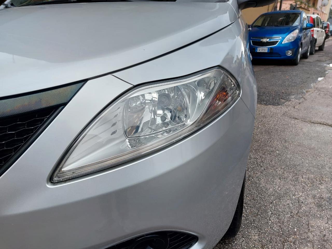 Lancia Ypsilon 5 porte Ecochic Elefantino Blu GAS