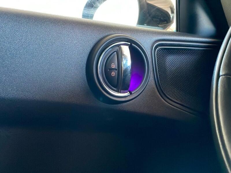 MINI Countryman Cooper D Business automatica