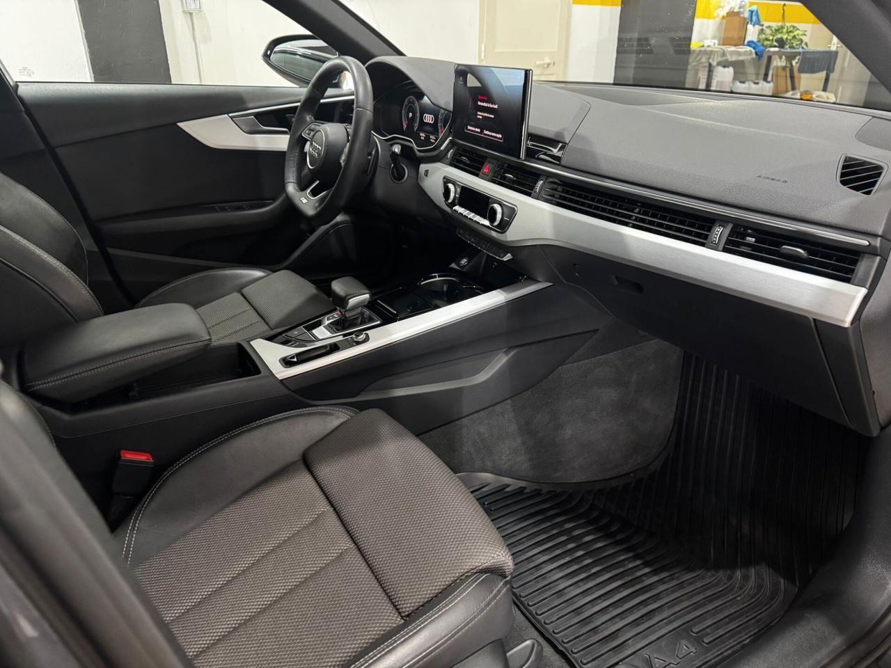 Audi A4 Avant 40 TDI S tronic line edition