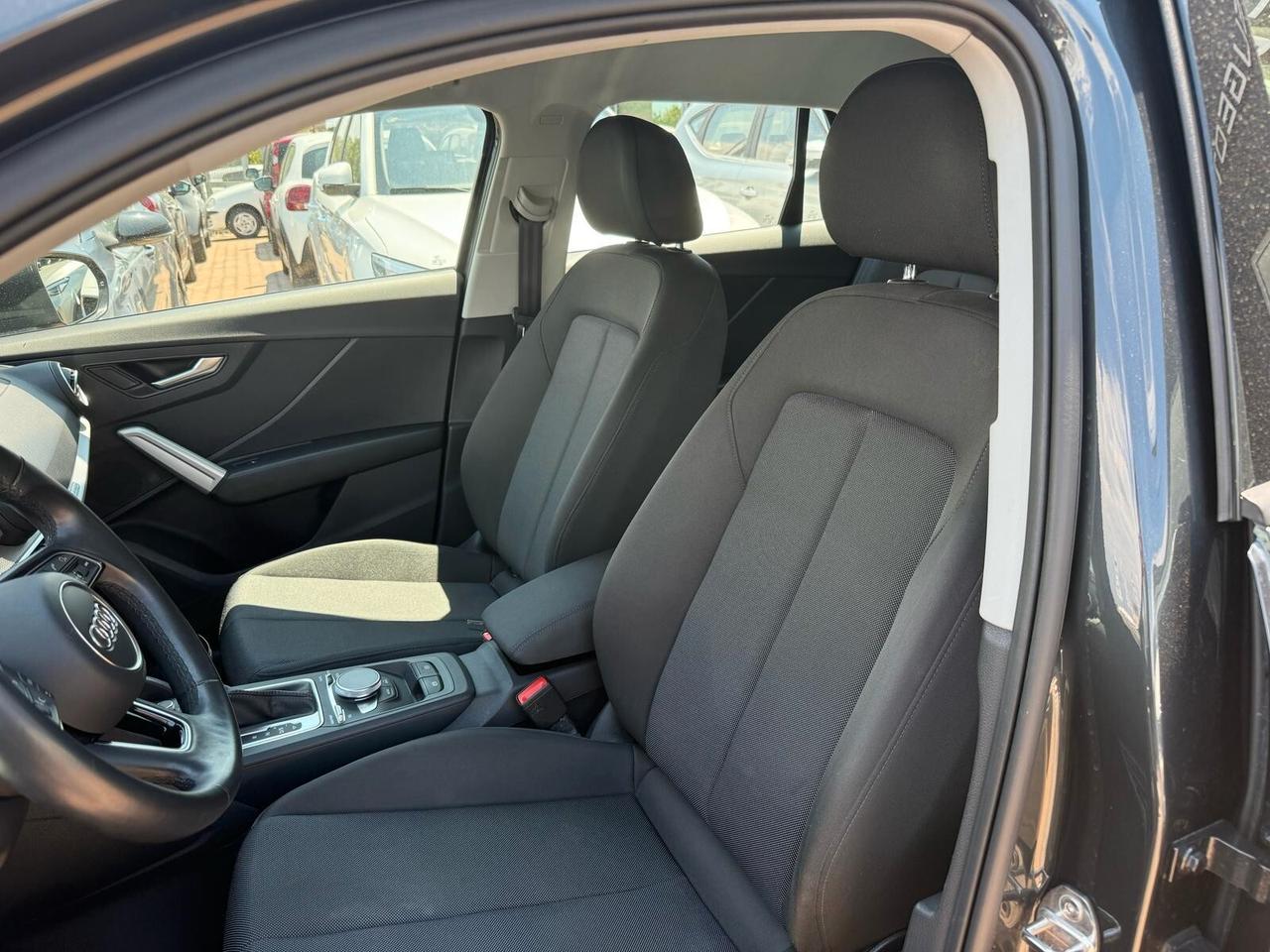 Audi Q2 35 TFSI Business Plus