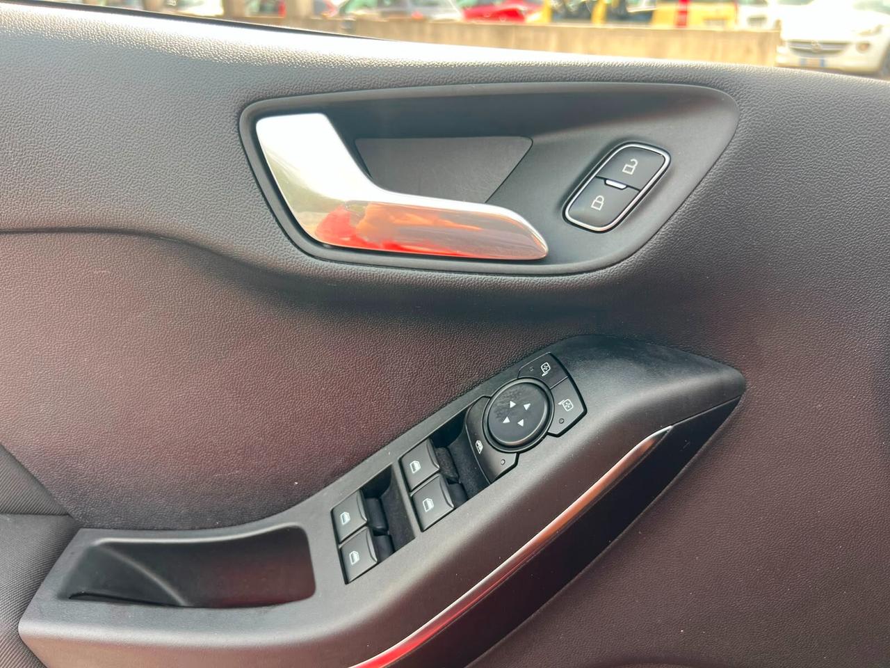 Ford Fiesta 1.0 Ecoboost Hybrid 125 CV 5 porte ST-Line