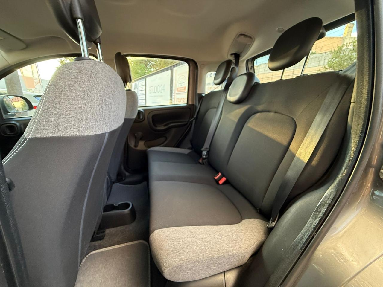 Fiat Panda KM.53.000 1.0 HYBRID NEOPATENTATI