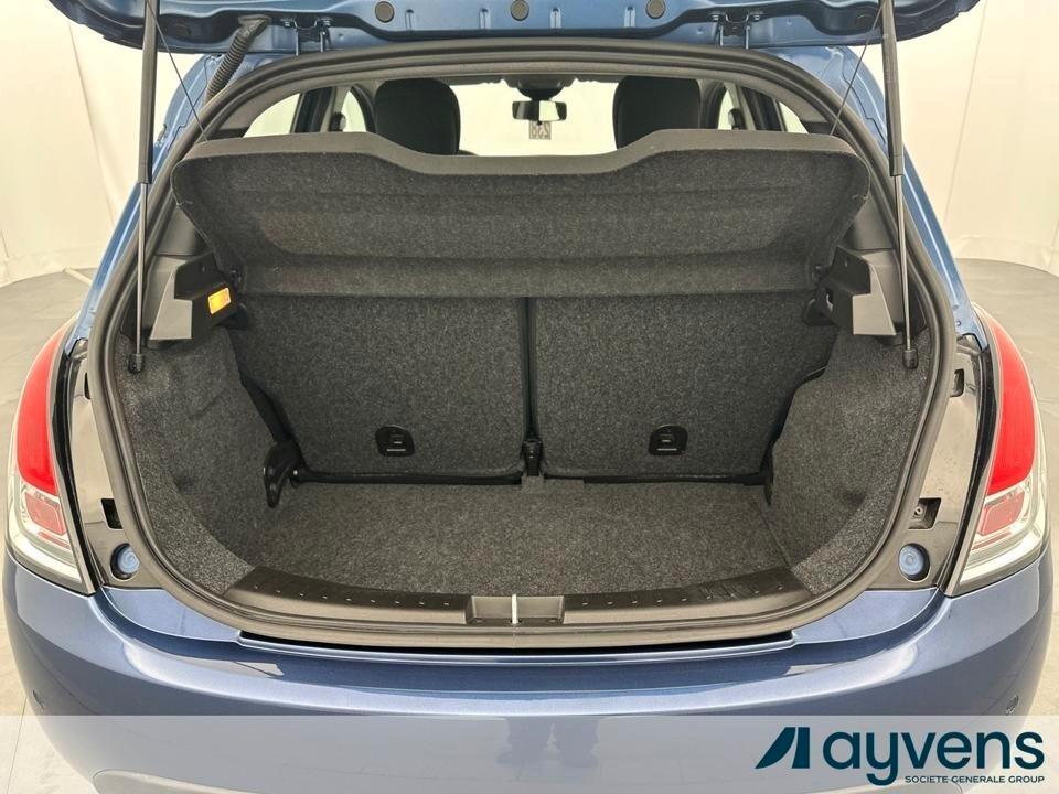 Lancia Ypsilon NOLEGGIO LUNGO TERMINE