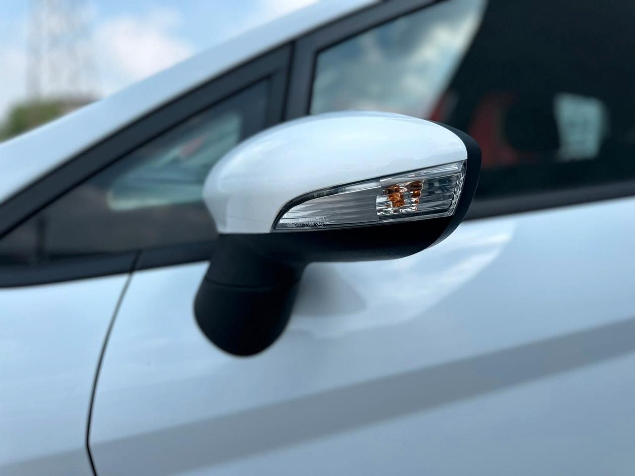 Ford Fiesta 1.0 80CV 5 porte Titanium NEOPATENTATI