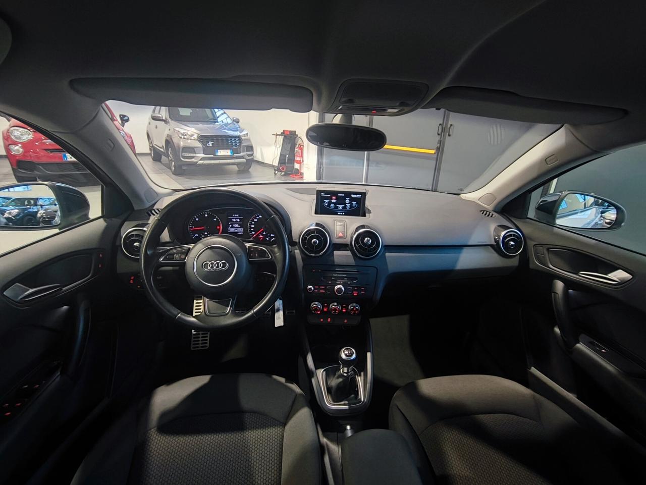 Audi A1 1.6 TDI S line edition plus