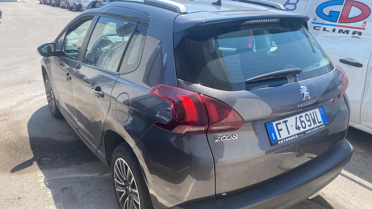 Peugeot 2008 PureTech 82 S&S Allure