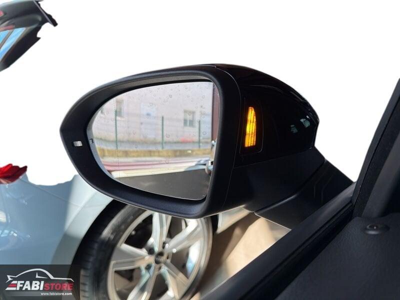 Volkswagen Golf 2.0 TSI 245 Cv Dsg GTI - Tetto, Harman, Fendi, 19 ecc