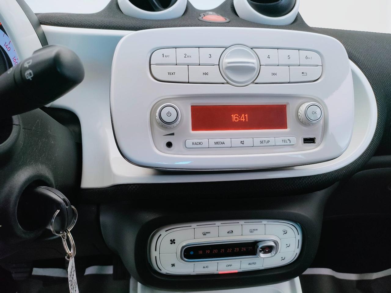 SMART Forfour II 2015 - Forfour 1.0 Passion 71cv