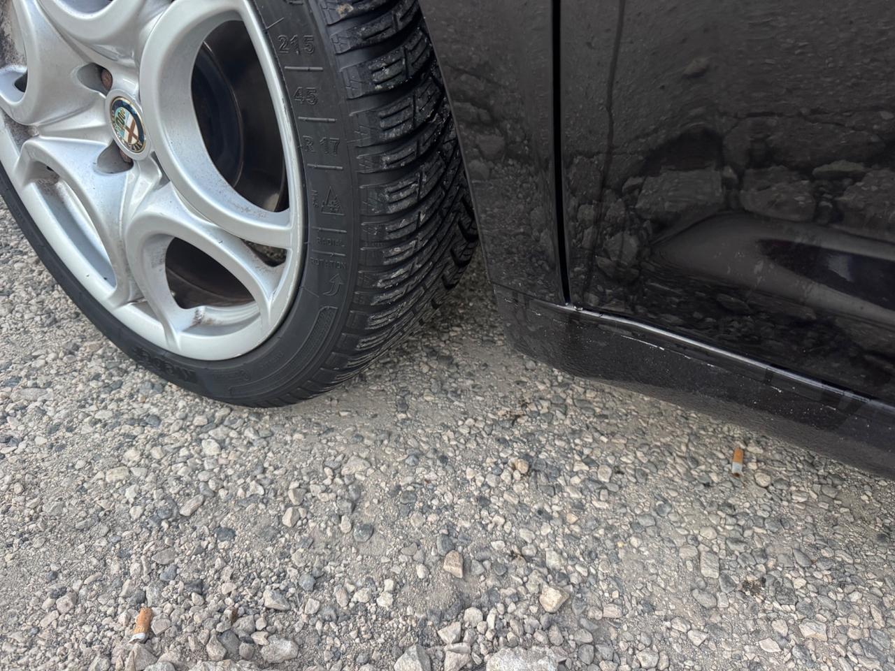 Alfa Romeo MiTo 1.6 JTDm-2 S&S Distinctive Sport Pack