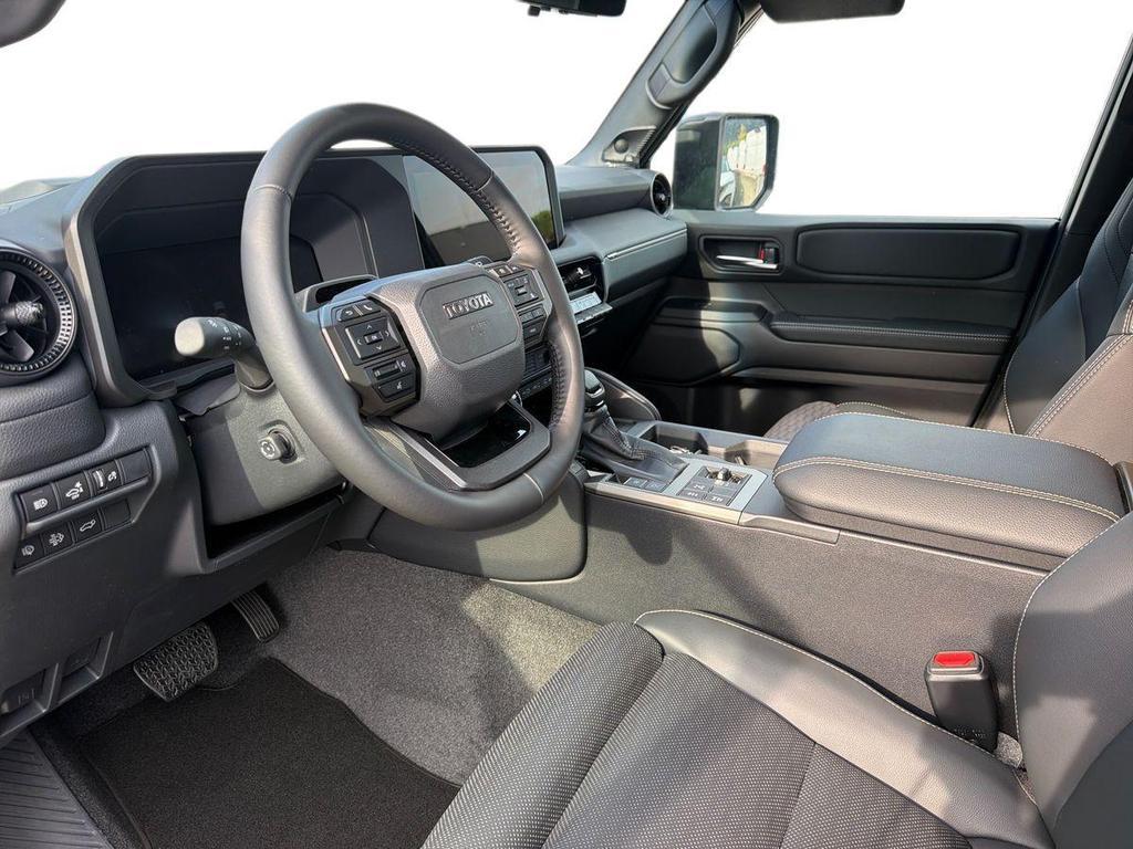 Toyota Land Cruiser 2.8 mhev Premium awd auto