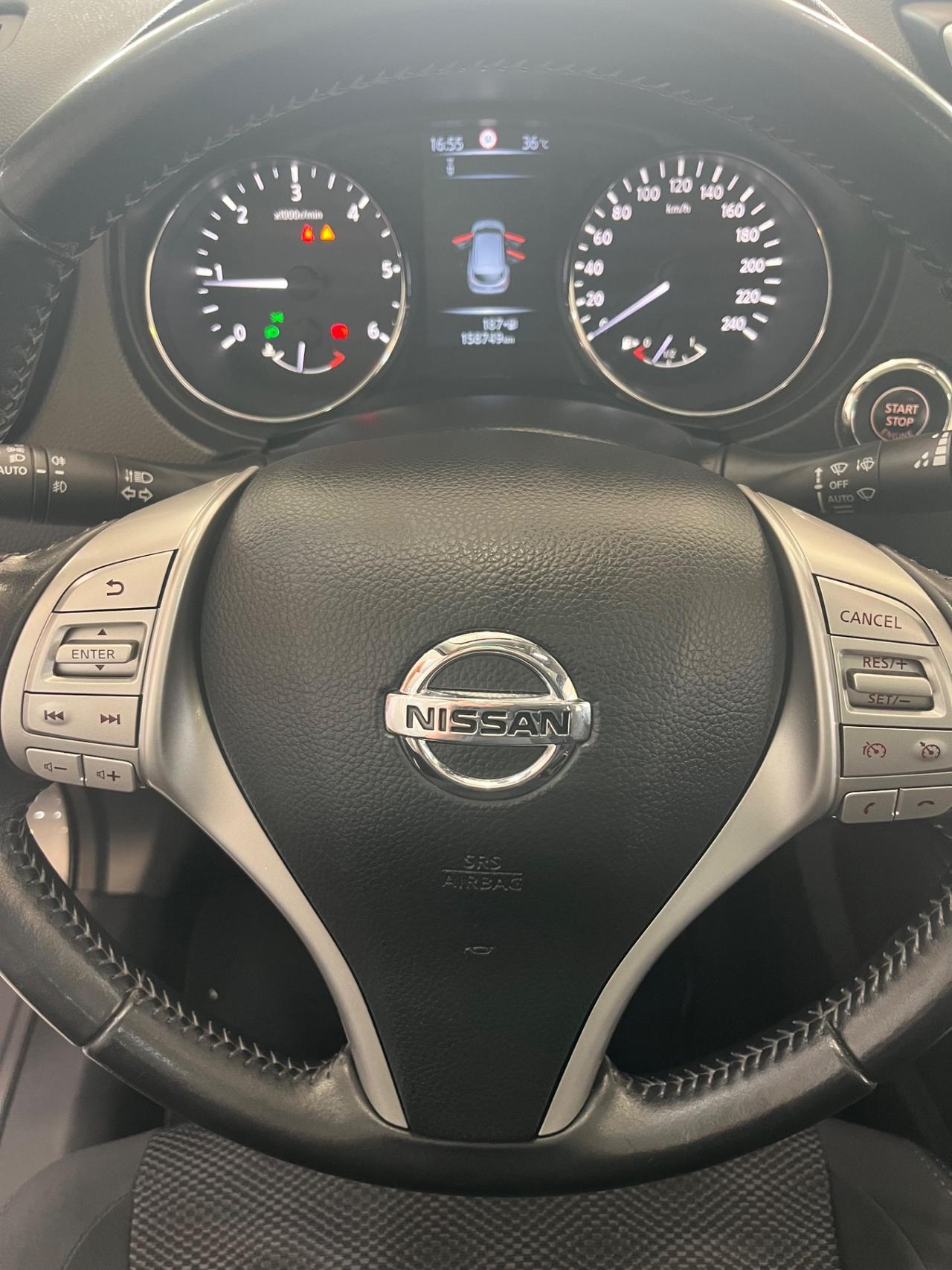 Nissan Qashqai 1.6 4X4 ! TETTO+CAMERA 360* EURO 6 !!