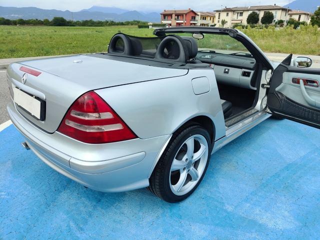 MERCEDES-BENZ SLK 320 Full- Optional ( GARANZIA )