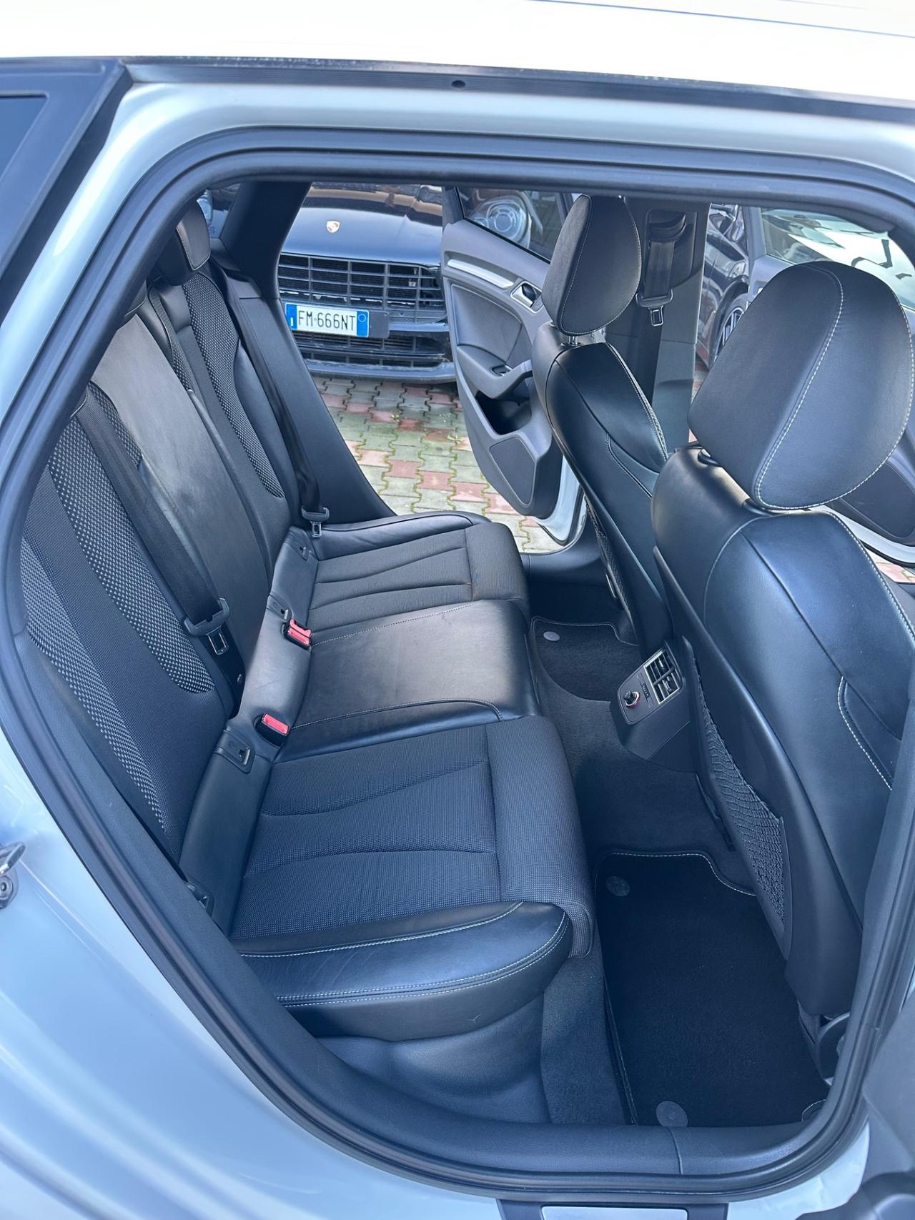 Audi A3 SPB 2.0 TDI 184 CV clean diesel quattro S tr. Attraction