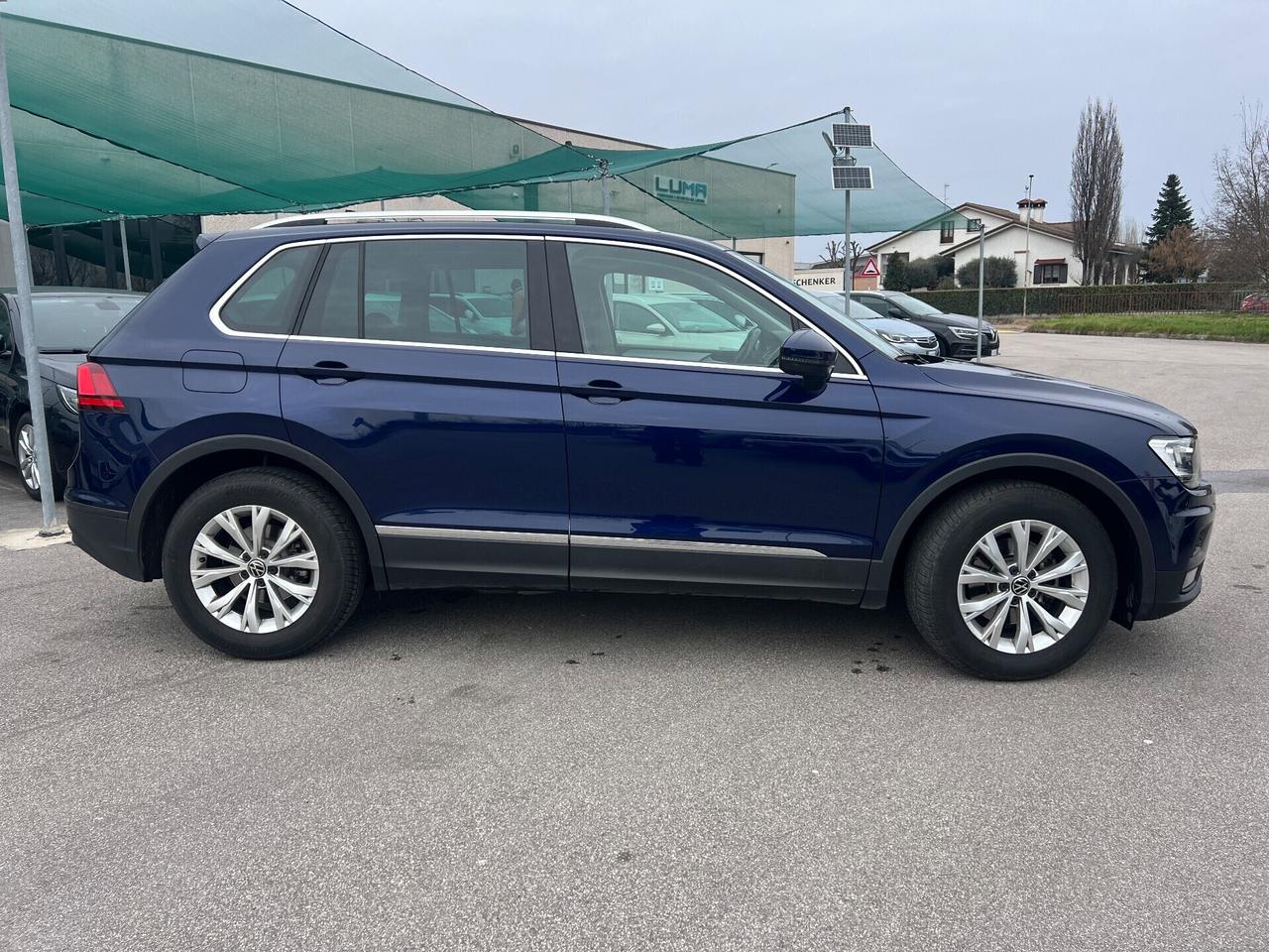 Volkswagen Tiguan 2.0 TDI 150 Cv DSG Sport BlueMotion Technology bb