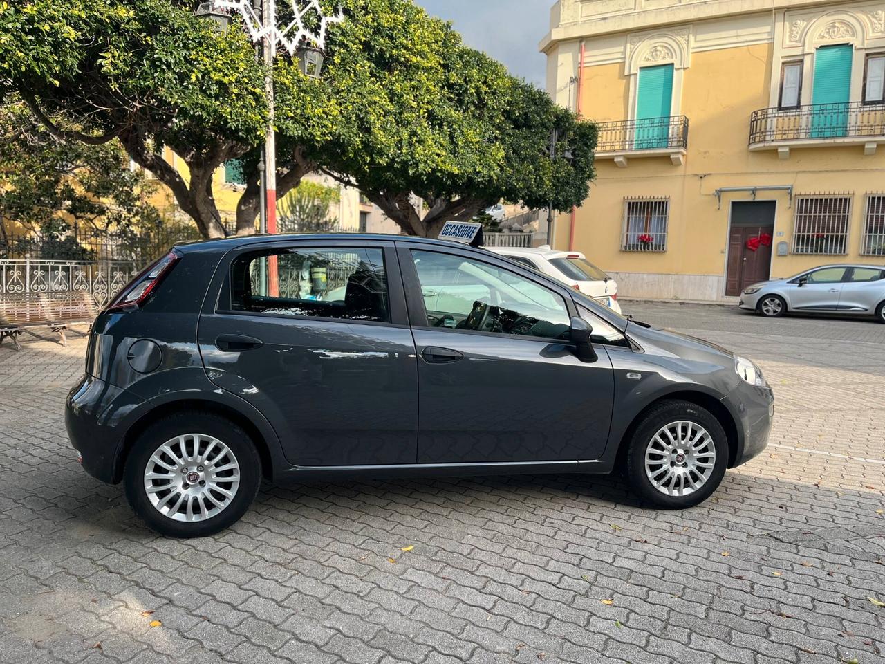 Fiat Punto 1.2 8V 5 porte Street