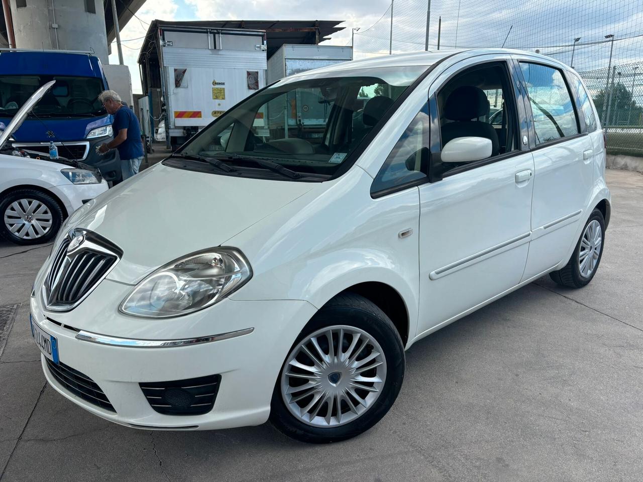 Lancia MUSA 1.4 Oro Ecochic GPL