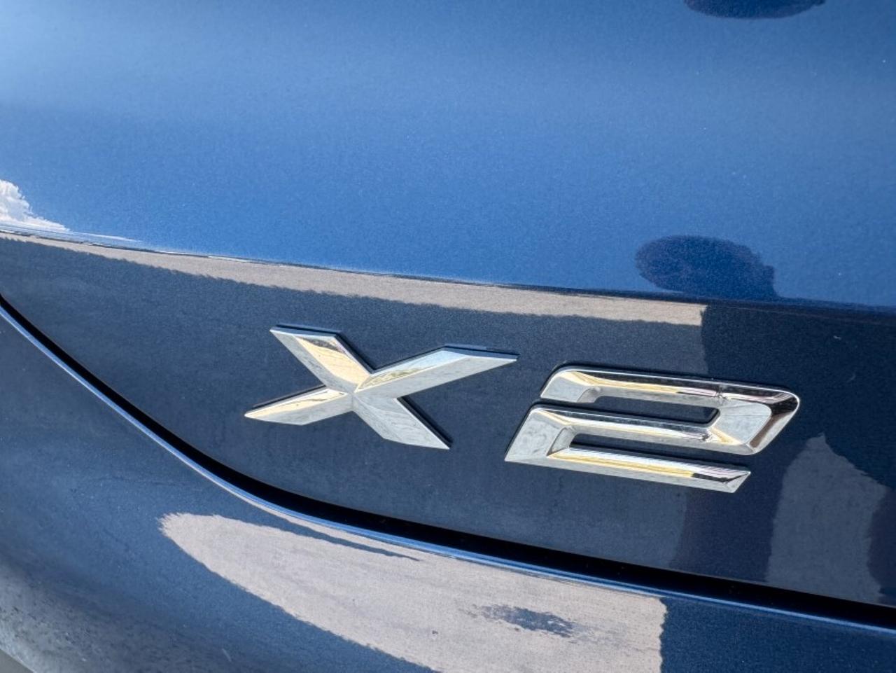 BMW X2 sdrive18d Business X
