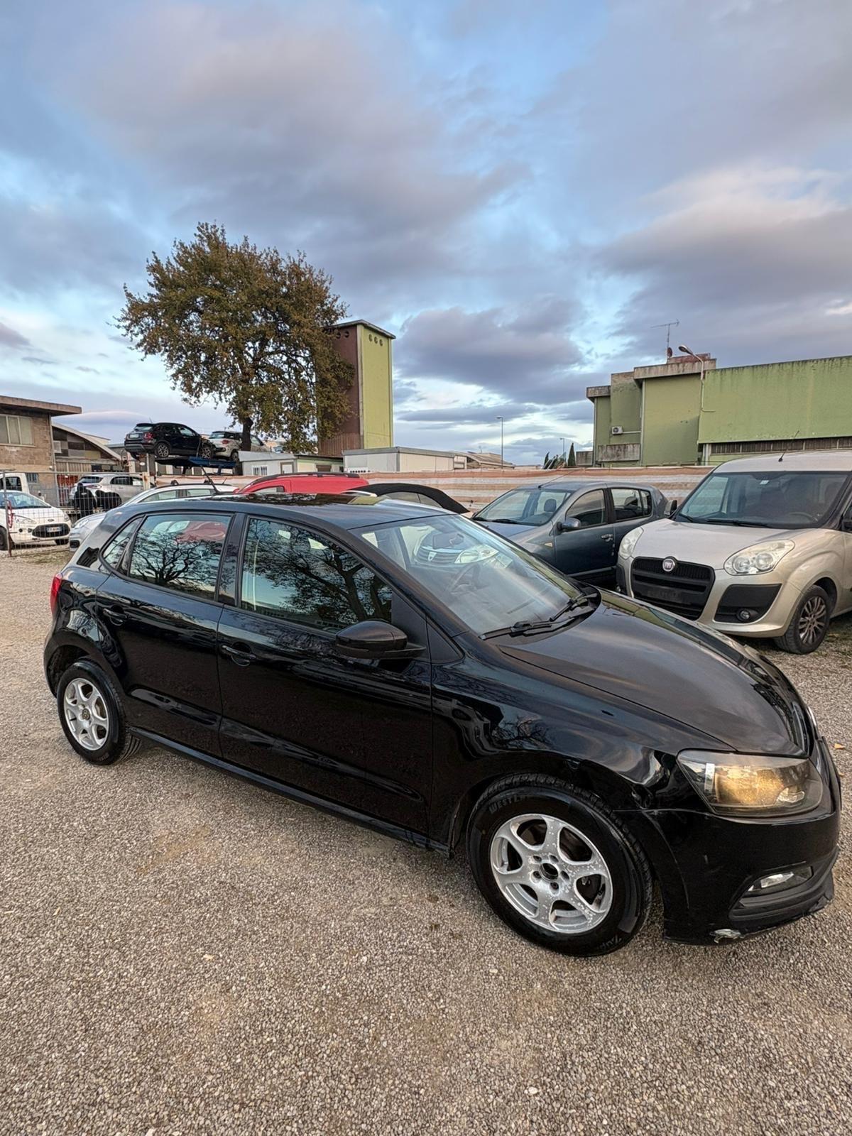 Volkswagen Polo 1.4 TDI 5p. Trendline 2017 238.000 KM