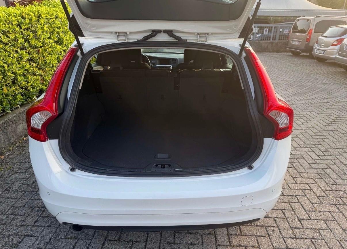 Volvo V60 Geartronic Momentum