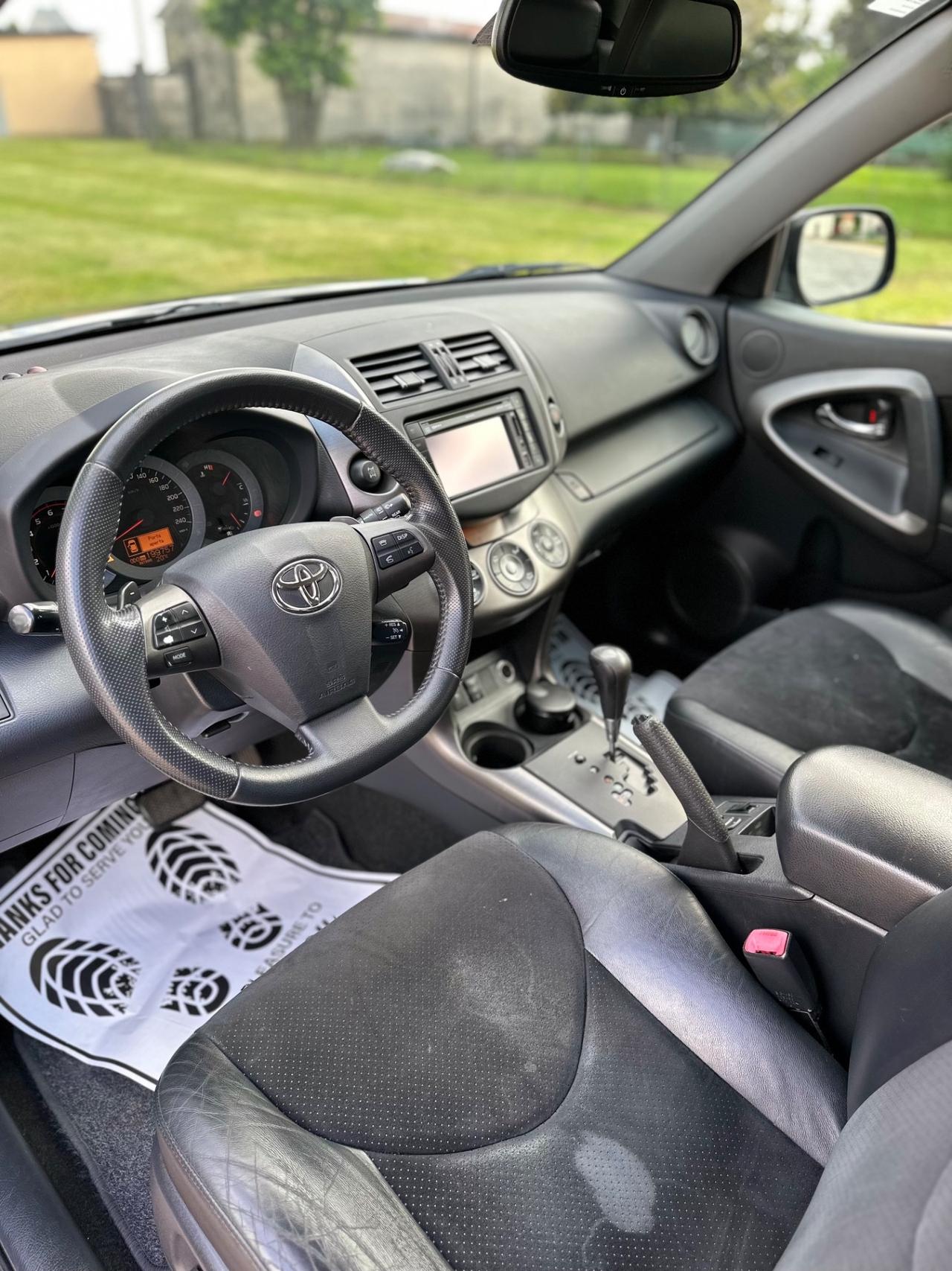 Toyota RAV 4 RAV4 Crossover 2.2 D-Cat 4X4 A/T 150 CV Style