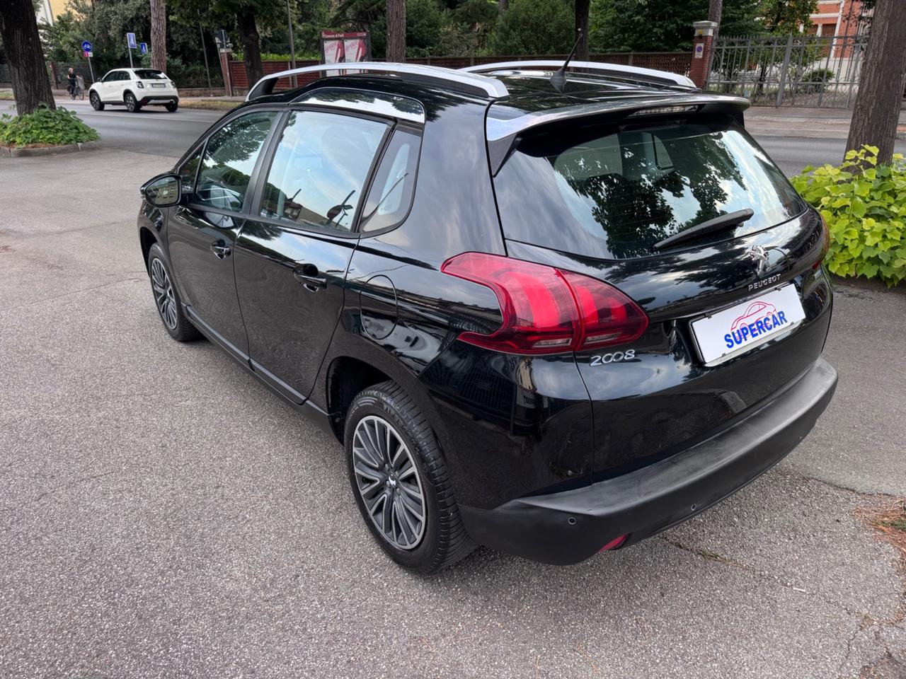 Peugeot 2008 BlueHDi 75 Active garanzia 12 mesi