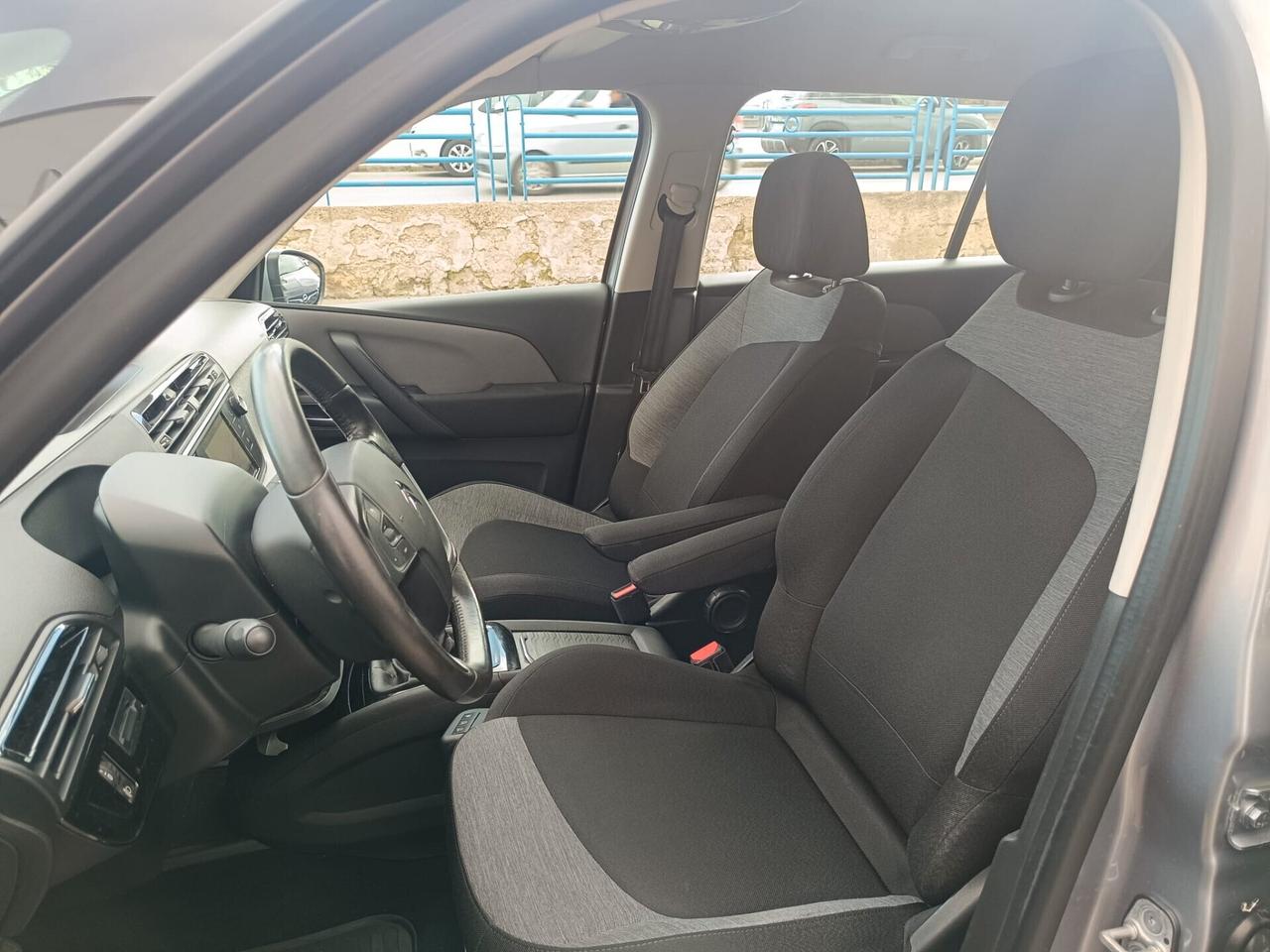 Citroen Grand C4 Picasso BlueHDi 100 S&S Live