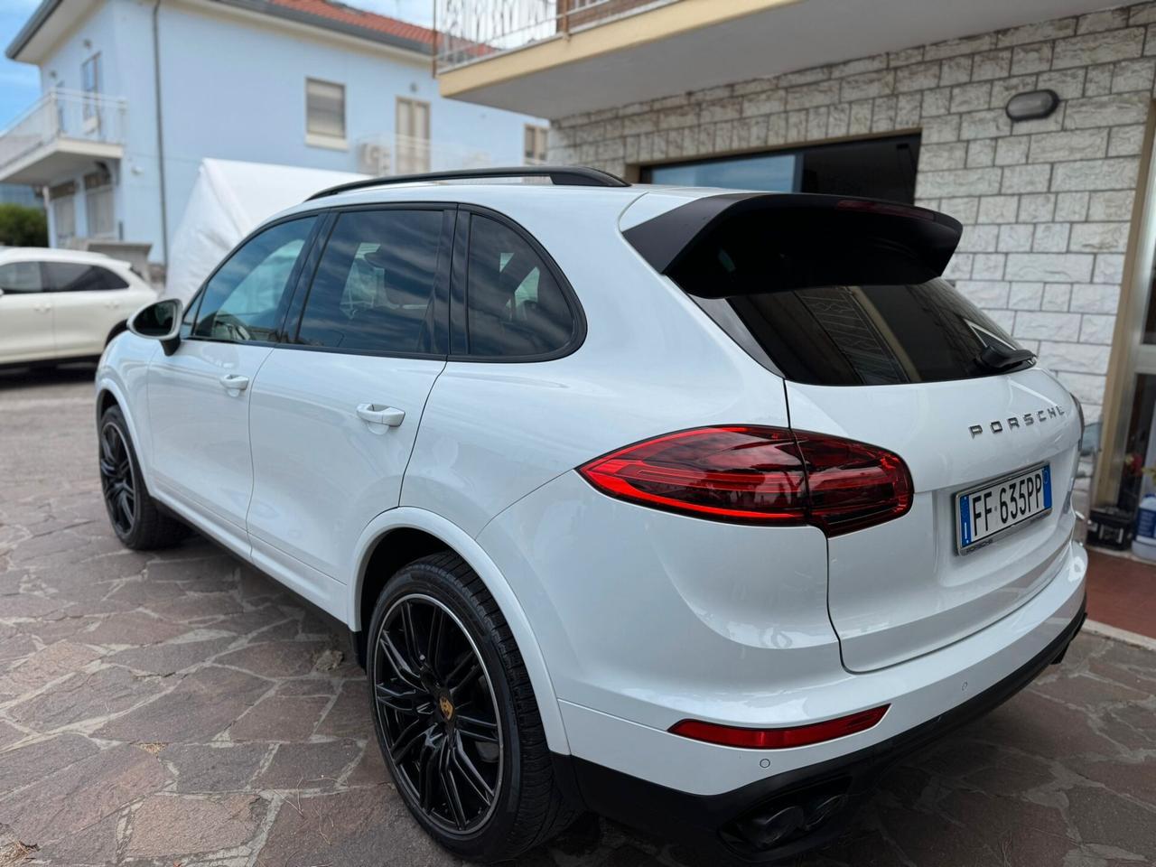 Porsche Cayenne 3.0 Diesel Platinum Edition