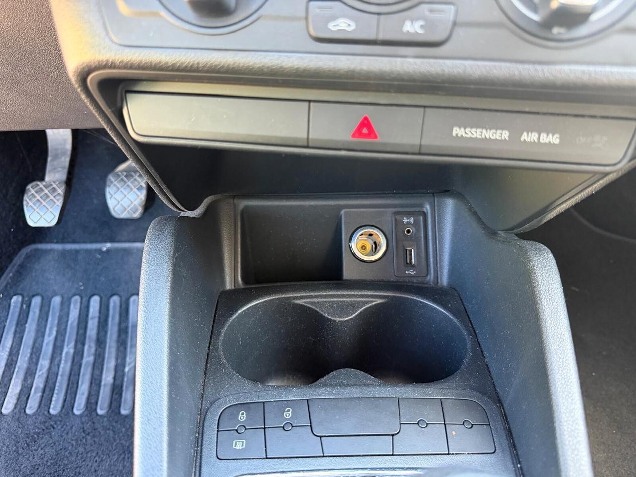 Seat Ibiza 1.0 75 CV 5p. Business