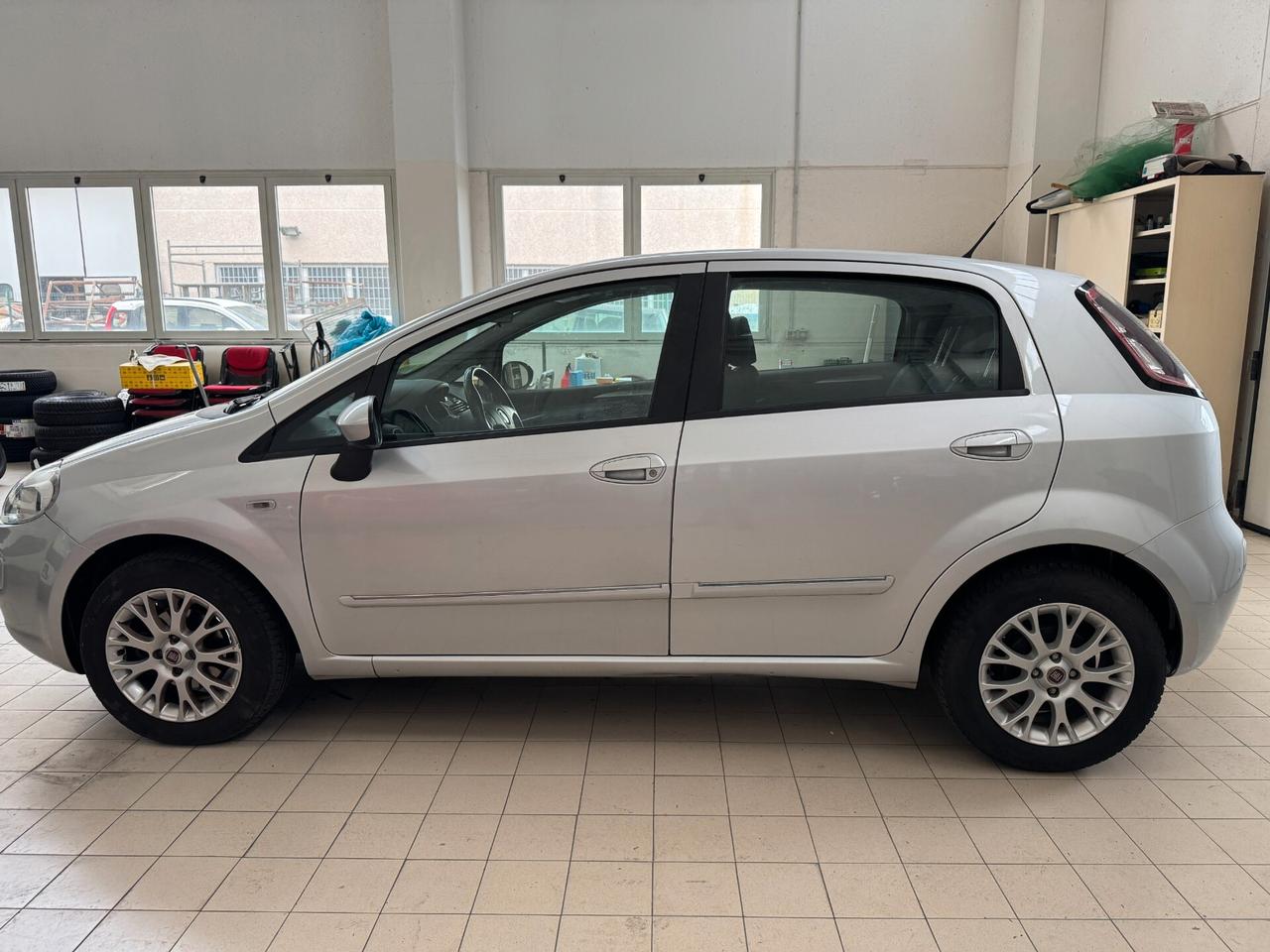 Fiat Punto Evo Punto Evo 1.4 5 porte S&S Dualogic Dynamic