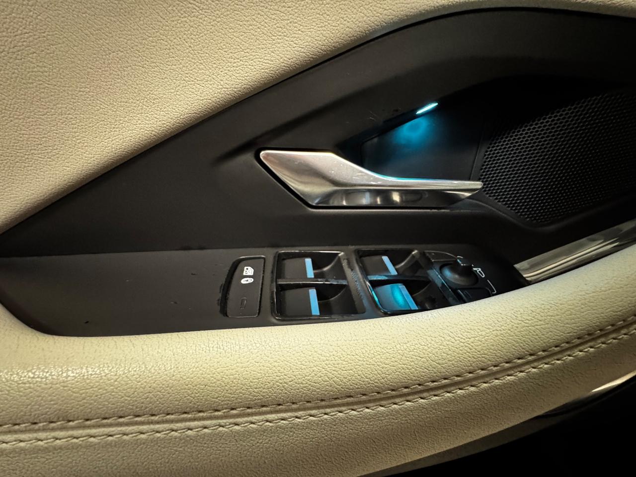 JAGUAR E-PACE 4WD R-DYNAMIC SPORT