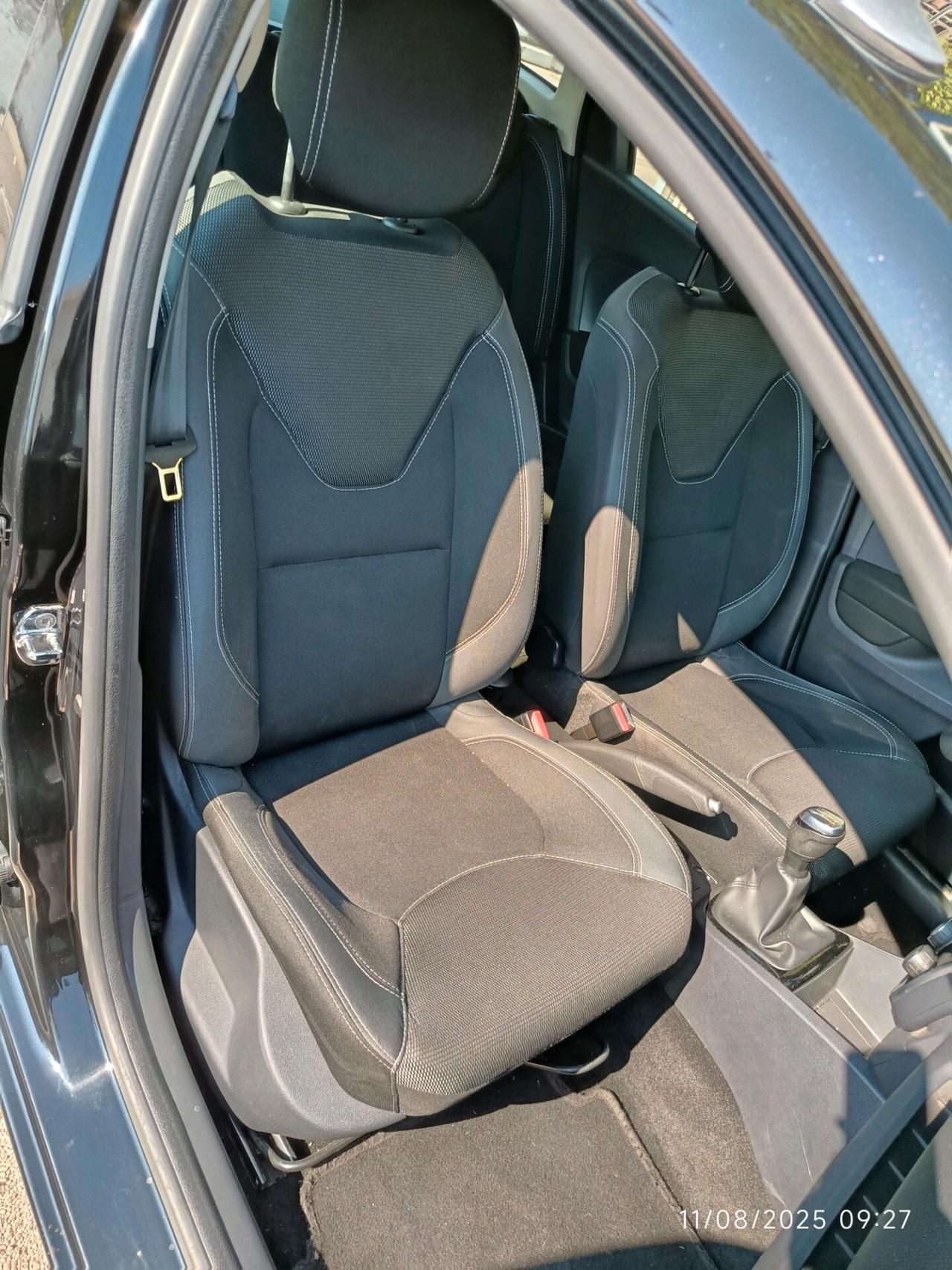 Renault Clio Sporter dCi 8V 75 CV Moschino Intens