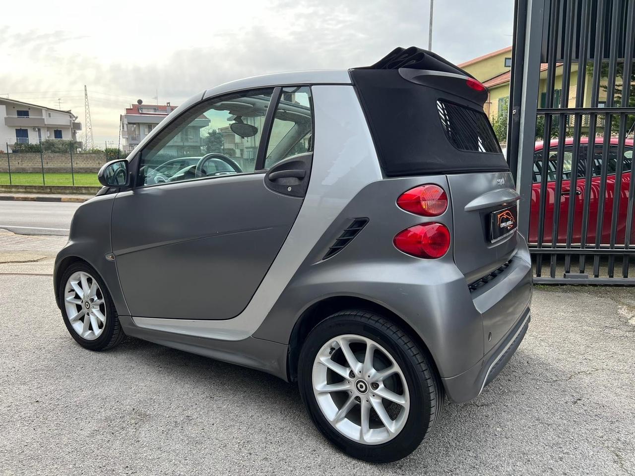 Smart ForTwo 1000 62 kW cabrio passion