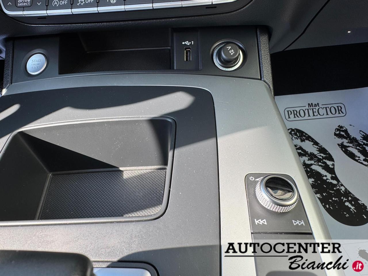 Audi Q5 40 2.0 tdi mhev 12V quattro s-tronic