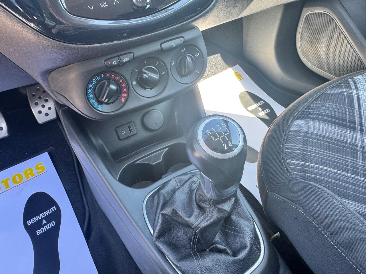 Opel Corsa 1.2 5 porte Edition NEOPATENTATI