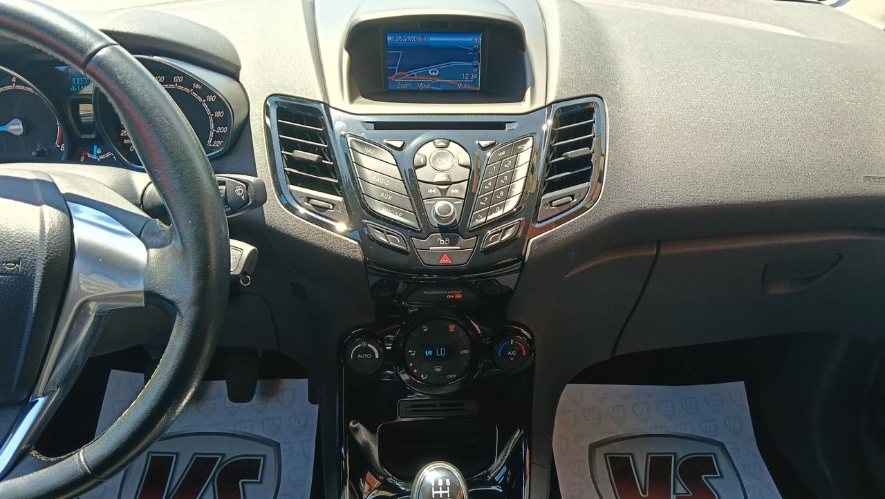 FORD FIESTA 1.4 B/GPL C. MADRE -PREZZO PROMO!