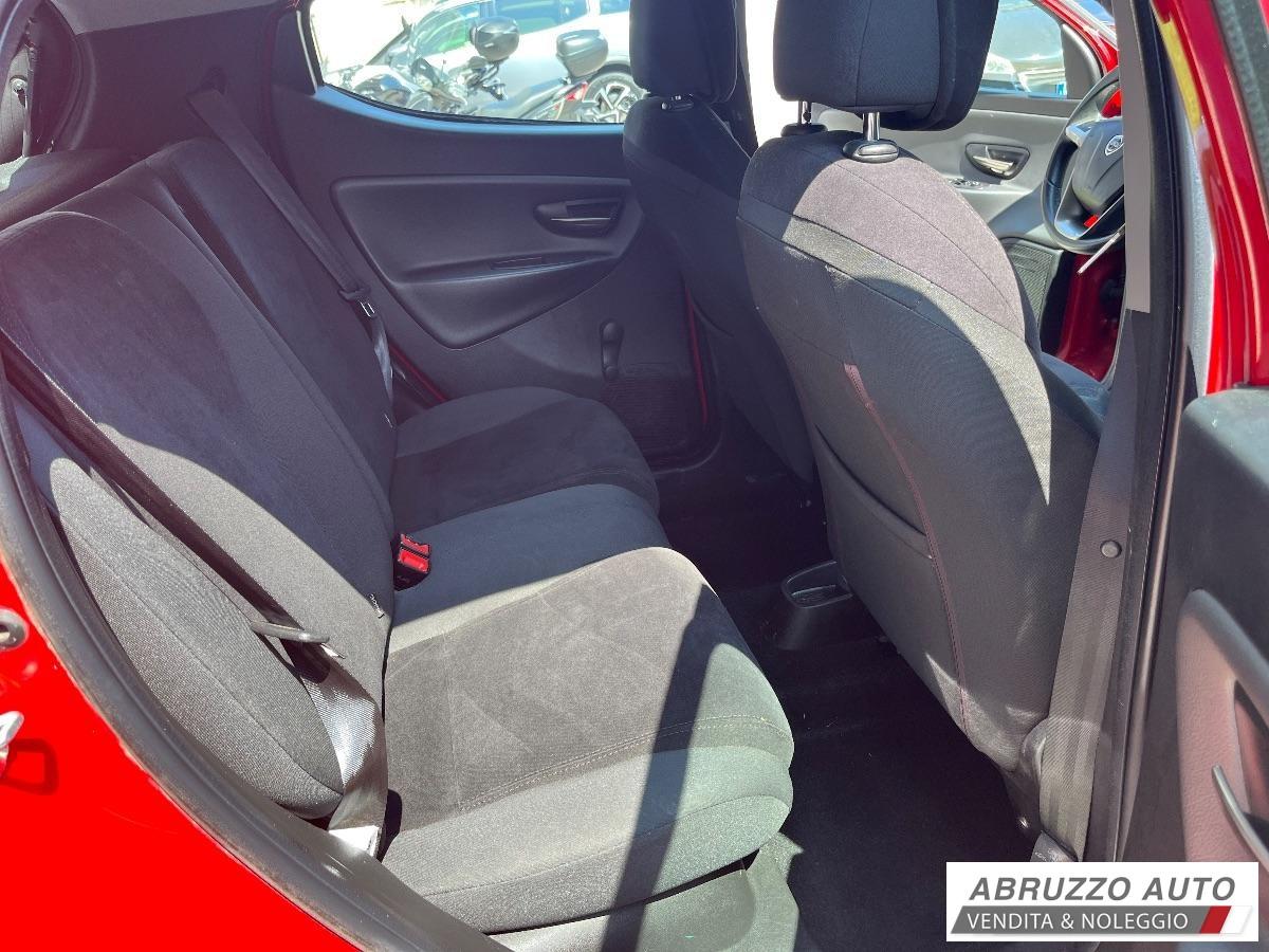LANCIA Ypsilon 1.3 MJT 16V 95 CV 5 porte Platinum