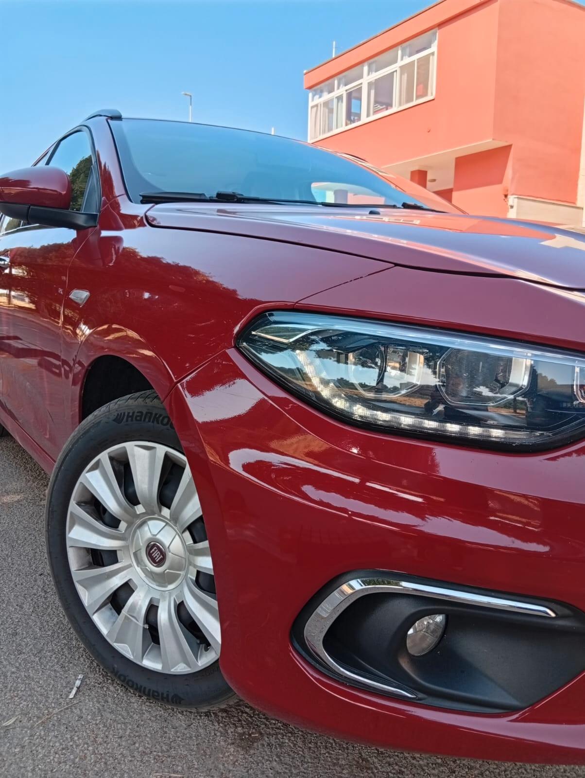 Fiat Tipo 1.6 Mjt S&S SW Lounge *CAMBIO AUTOMATICO*