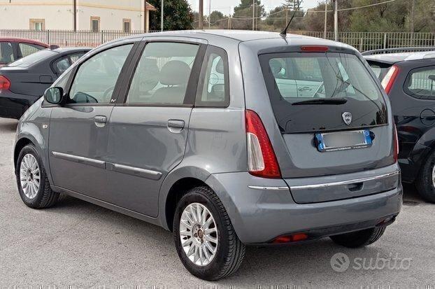 Lancia MUSA 1.3 Multijet 2012