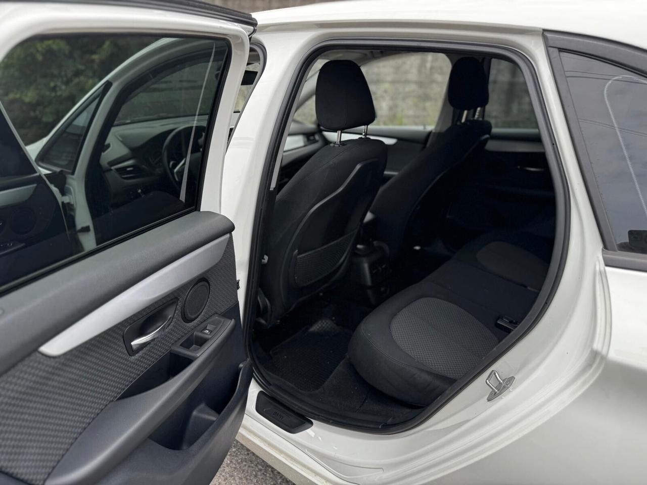 Bmw 2er Active Tourer 218d Luxury