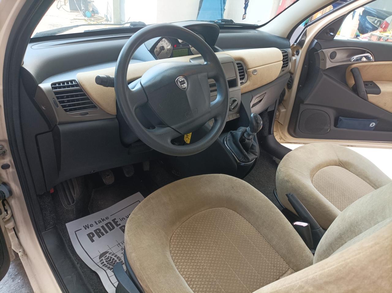 Lancia Ypsilon 1.2-Solo 127000km