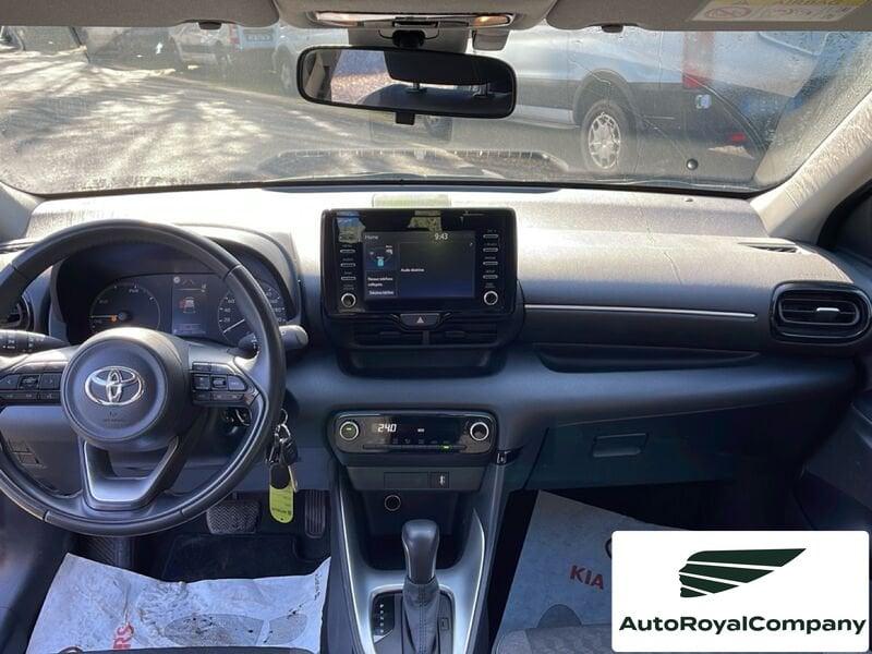 Toyota Yaris Hybrid Active MY21