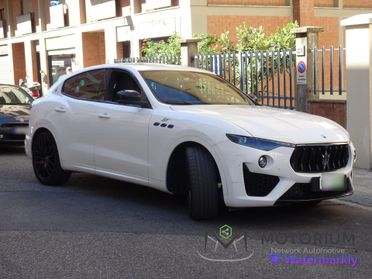 Maserati Levante MHEV 330 CV AWD Executive